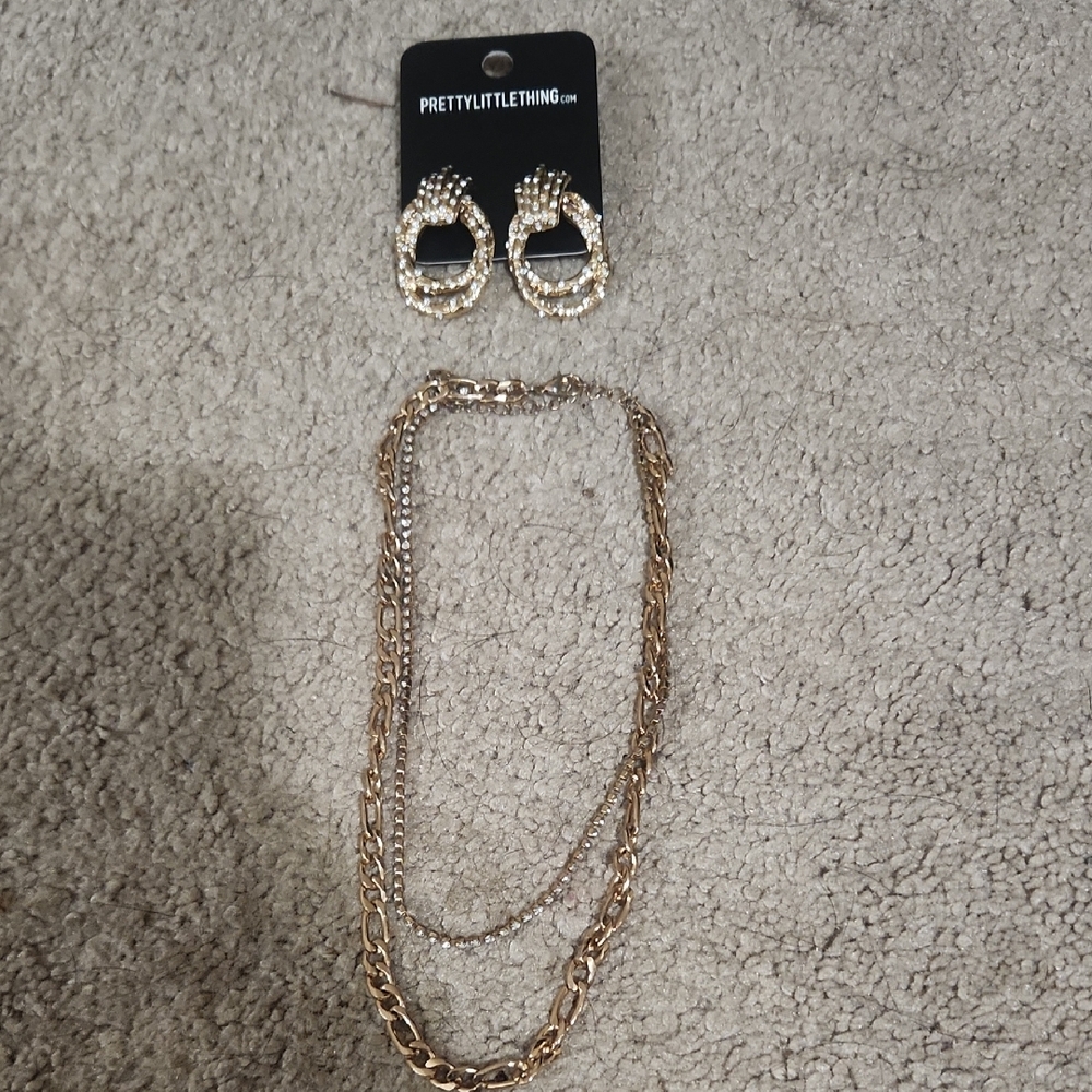 PrettyLittleThing Gold and Silver Earrings And Necklace Set